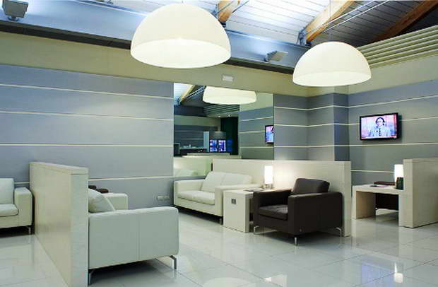 4_Area-Lounge-Alitalia_Aeroporto-di-Venezia_sospensione-Avico-di-FontanaArte_resize.jpg