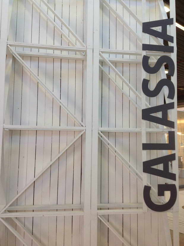 CERAMICA-GALASSIA-stand-Cersaie-2013-1_resize.jpg