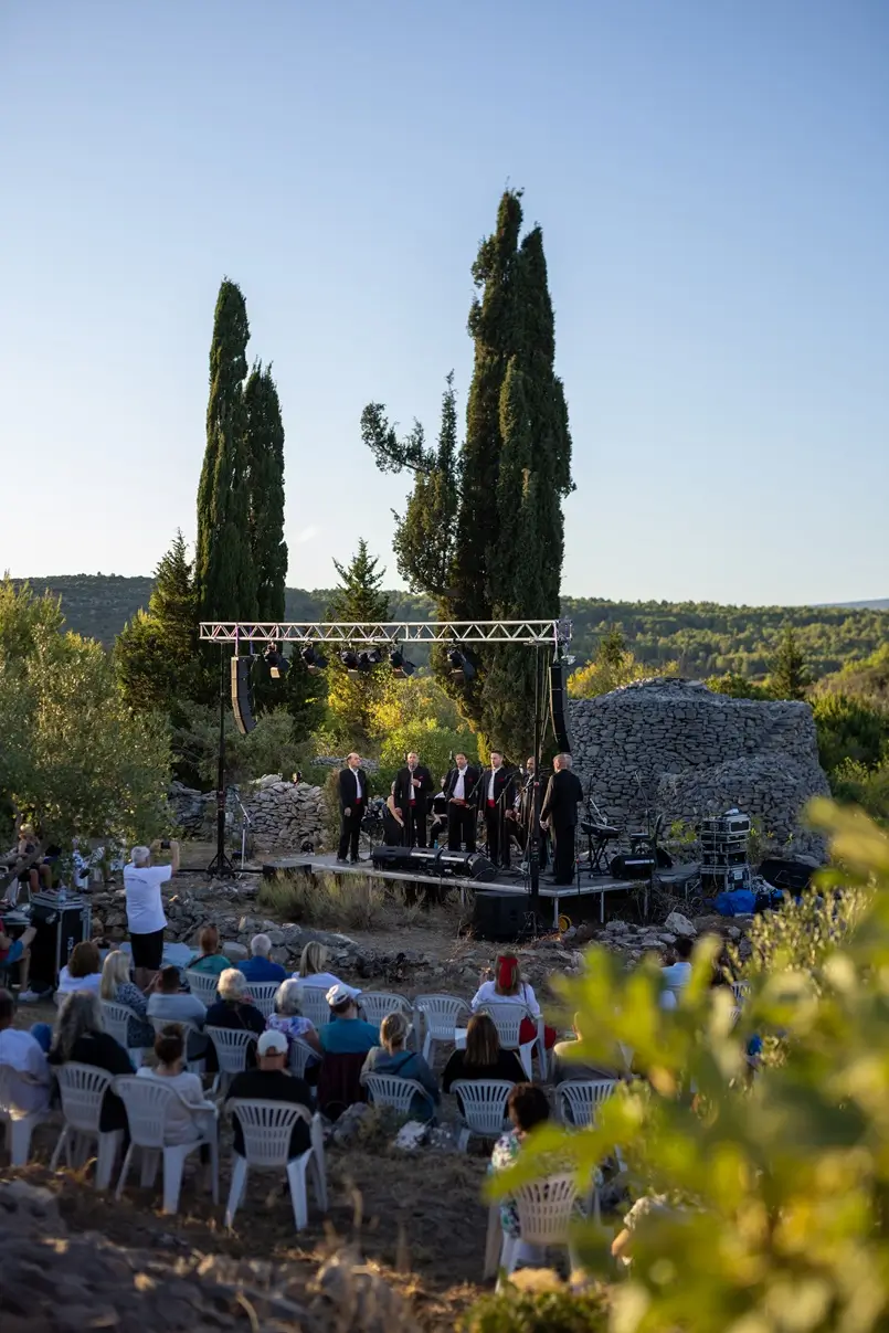 Cultural Events Create High-Value Tourism, Archi-living.com