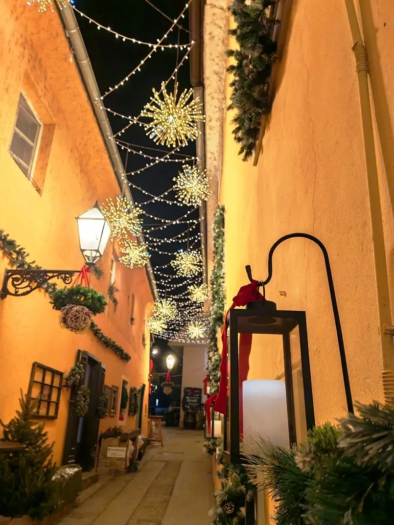 Wonderful Advent Lights and Decorations in Samobor – Photo Story, Archi-living.com