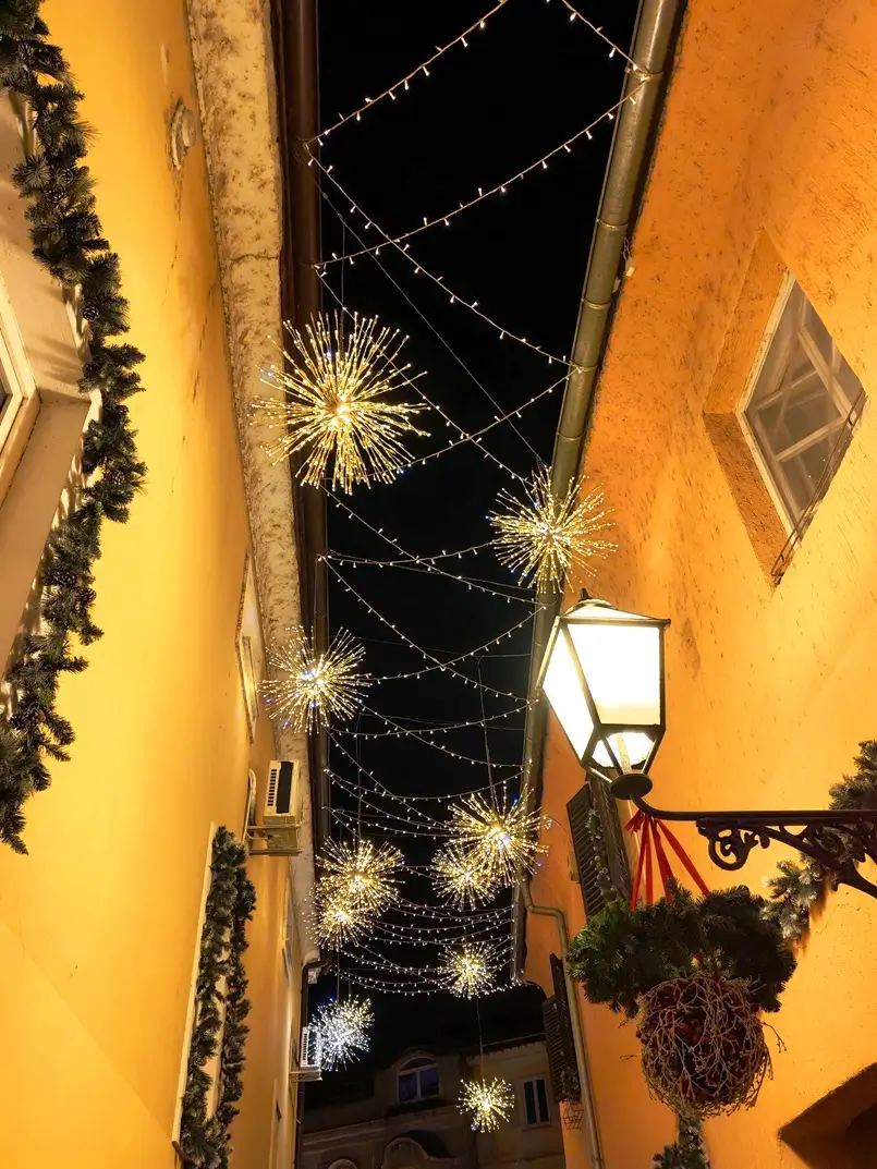 Wonderful Advent Lights and Decorations in Samobor – Photo Story, Archi-living.com