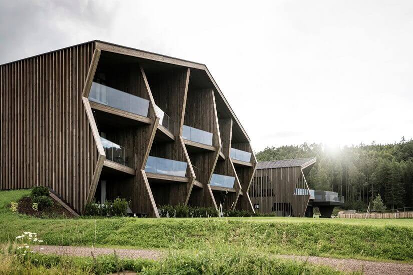 Aeon Hotel Design Project: Where Two Worlds Meet | Archi-living.com ...