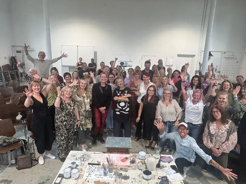 European Festival of Color by Annie Sloan, Archi-living.com