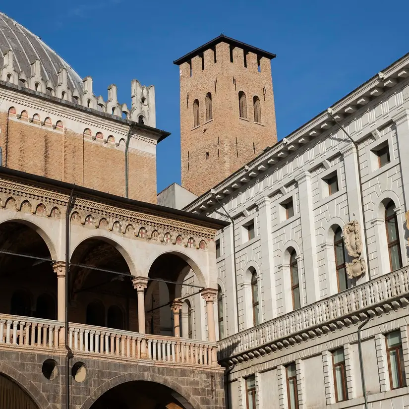 Torre degli Anziani, a Restoration Project by Architettura Tommasi in Padua, photo by Max Zambelli, Archi-living.com