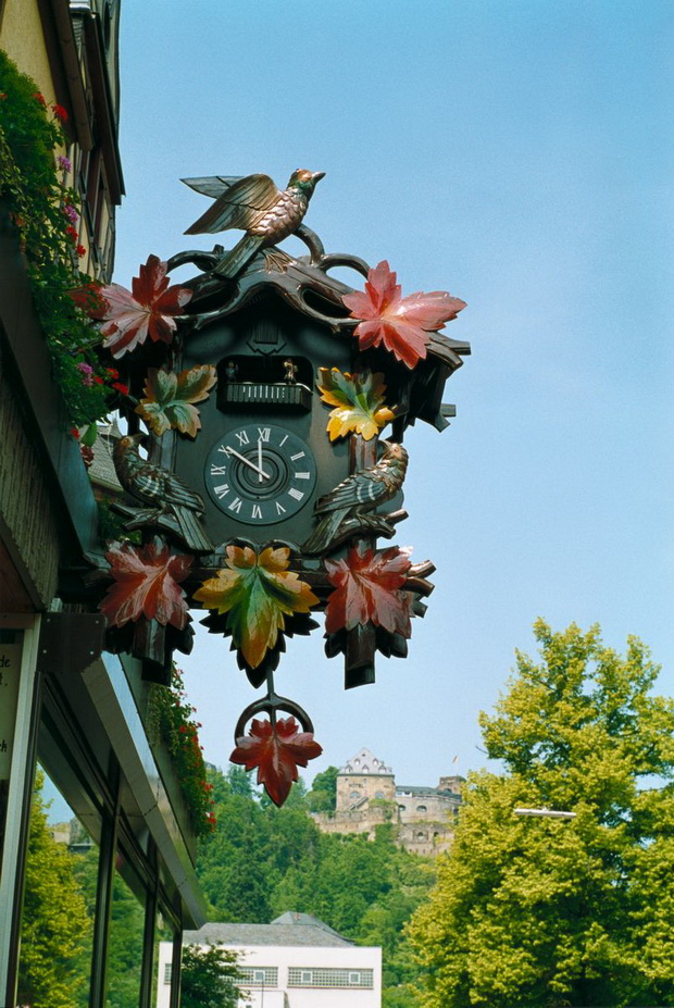 Black-Forest-cuckoo-clock_Baden-Wurttemberg_Photographer_Marth-Gundhard_GNTB_resize.jpg