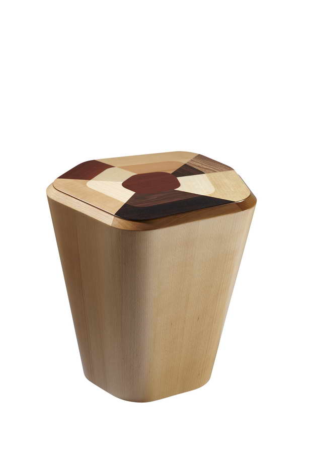 Bout-de-canapé-Timber_JMG-et-Fort-Royal@René-Brassart_resize.jpg