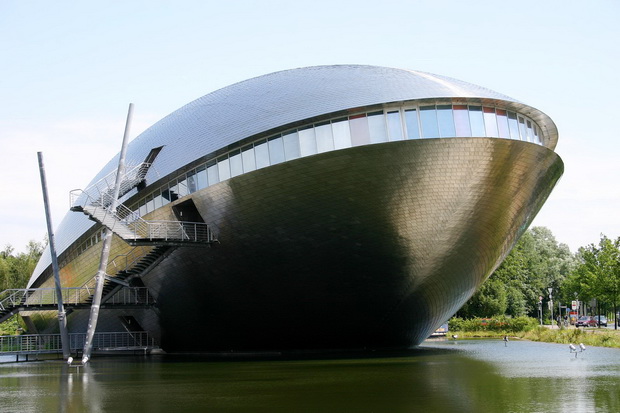 Bremen_Universum_Science_Center_Owner_Universum_Managementgesellschaft-mbH_GNTB_resize.jpg