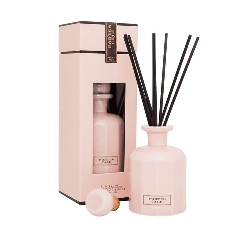 Rose Blush Fragranced Room Diffuser by Portus Cale, 8 Decorative and Fragrant Ideas for a Romantic Weekend
