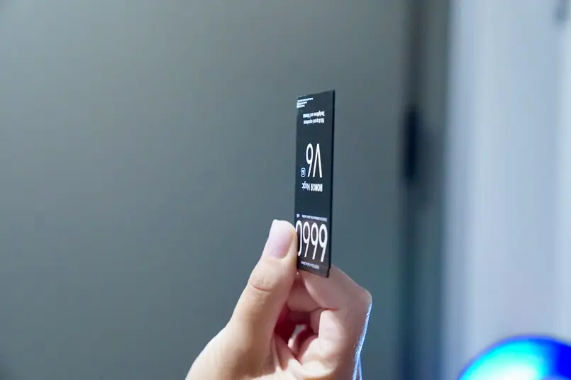6,660mAh HONOR Silicon-carbon Battery, the Magic V6, Archi-living.com
