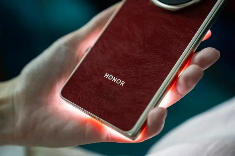vegan leather HONOR Magic V6, Archi-living.com