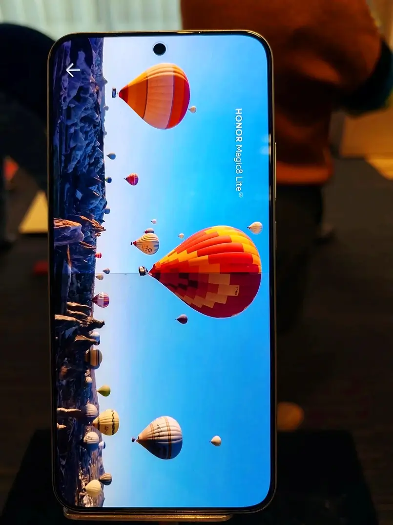 HONOR Magic8 Lite display colors, Archi-living.com