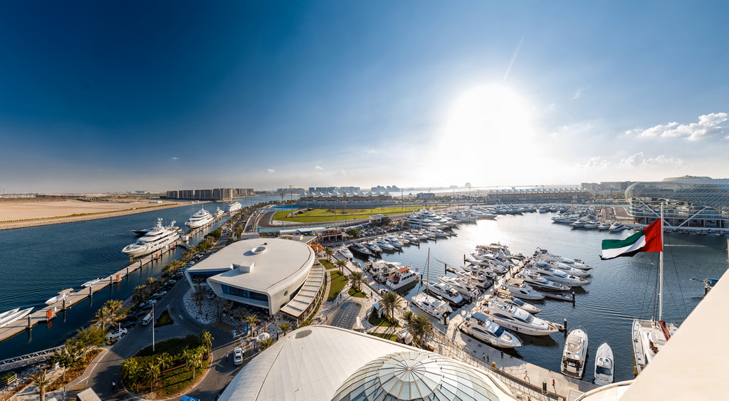 H_Yas_Marina_Yas-Island_UAE_travel-destination_Archi-living_resize.jpg