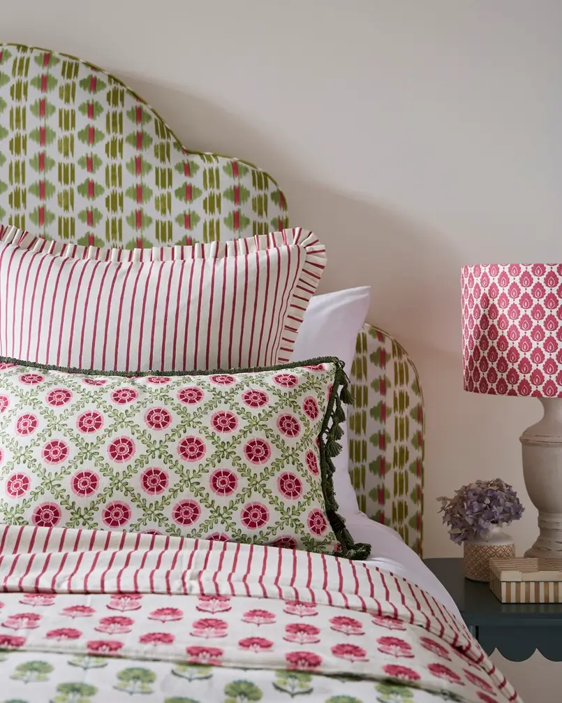 colorful bedroom design, upholstered bed headboard, archi-living.com