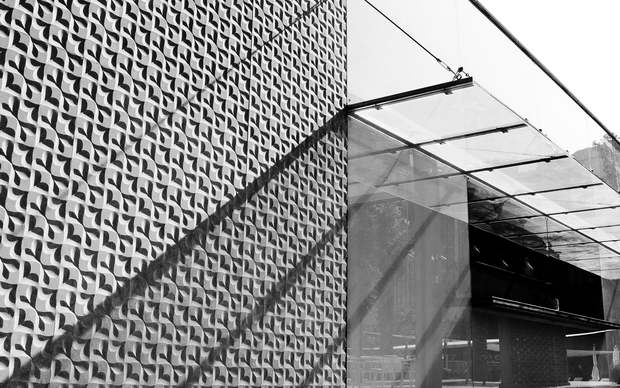 Lithos-Design_Le-Pietre-incise_Virgola@Ritz-Carlton-Bahrain_2_resize.jpg