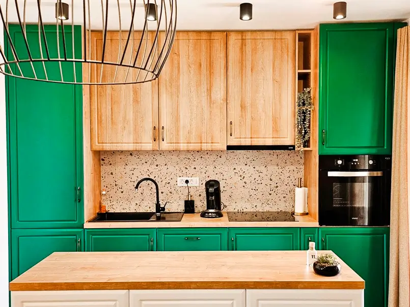 green color and wooden kitchen ideas, Archi-living.com