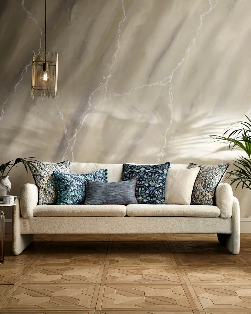 living room in neutral colors with colorful cushions on a sofa, archi-living.com