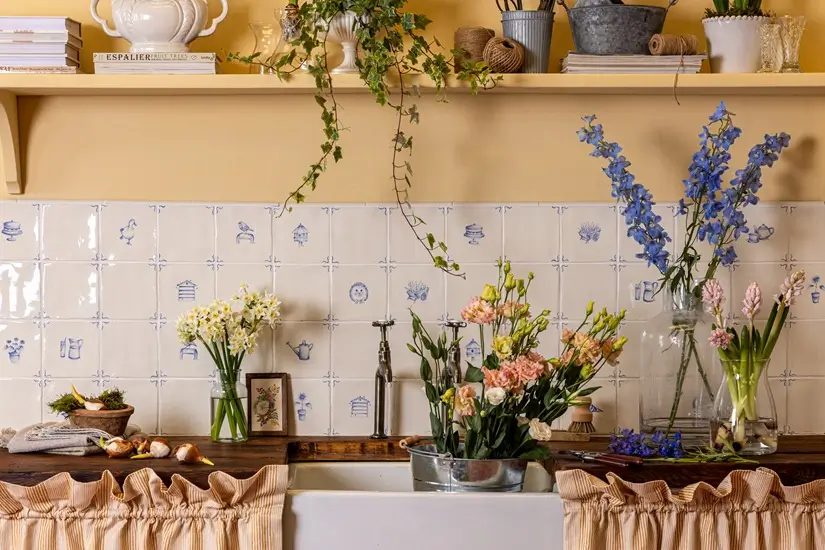 Hand-Painted Tiles Inspired by the Charm of English Gardens, Archi-living.com