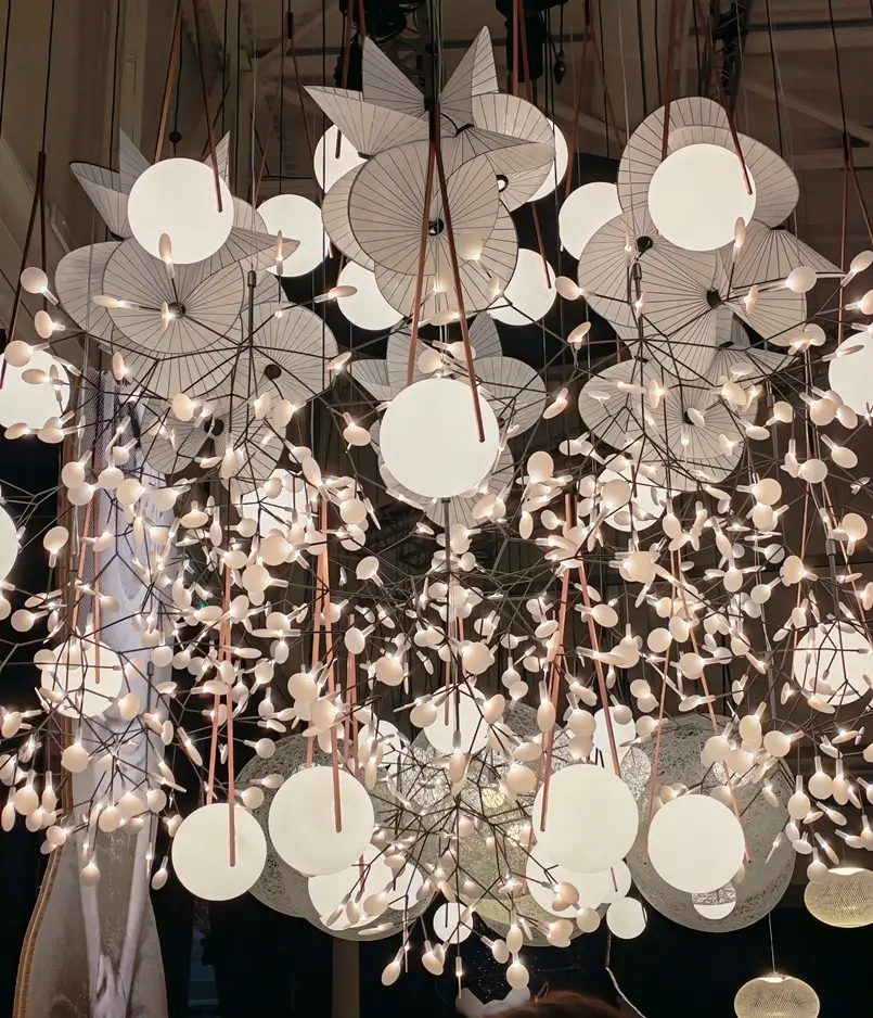 "Moooi 25 and Promising", Archi-living.com