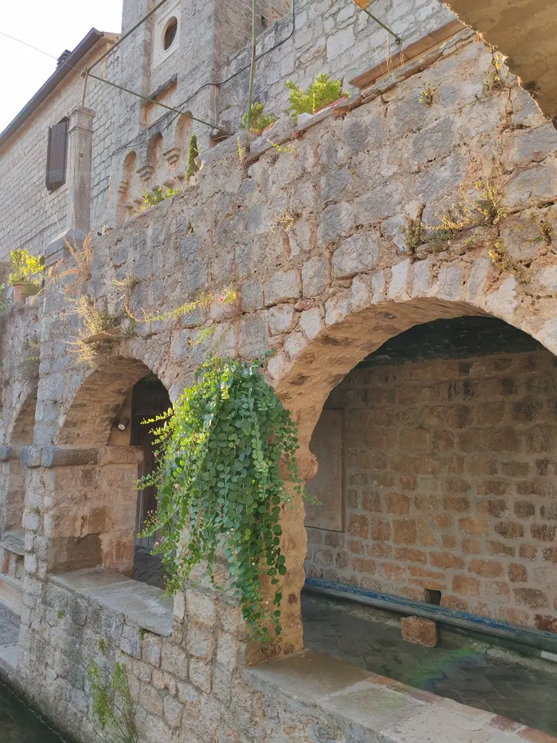 what to do in stari grad hvar, archi-living.com