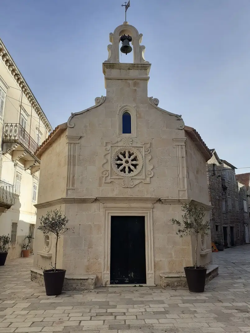 The St. John’s Chapel, in its Renaissance-Baroque Square in Jelsa Town, What to See on Hvar Island: Amazing Sights, Archi-living.com