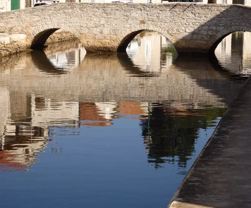 Bridge in Vrboska Town on Hvar Island, Archi-living.com