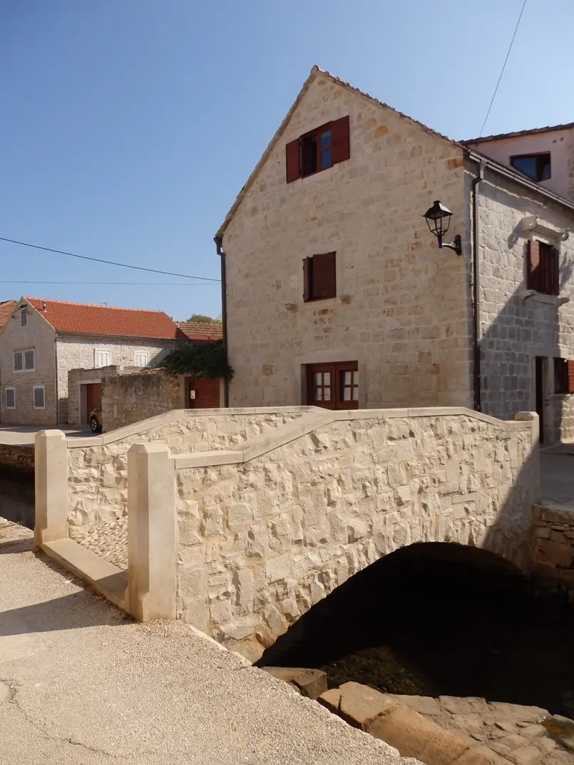 Little Bridge in Vrboska Town on Hvar Island, Archi-living.com