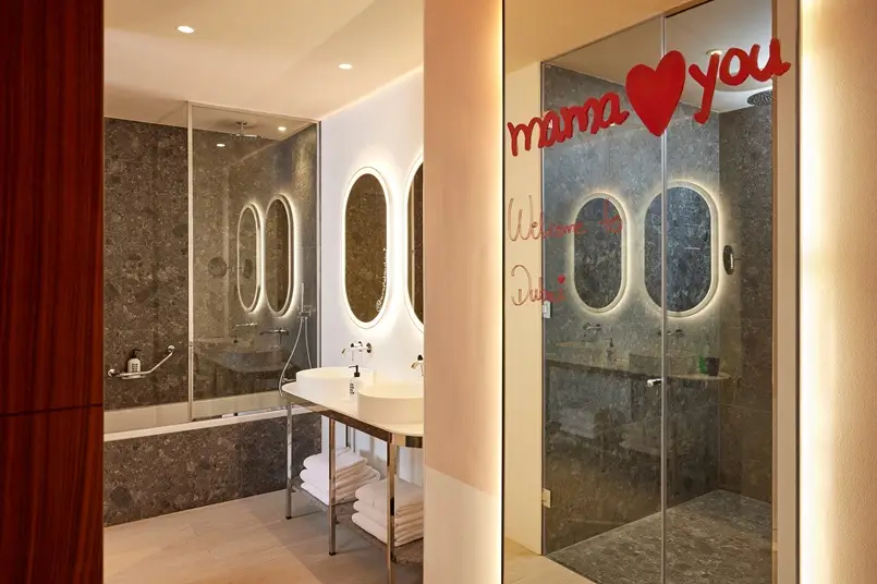 hotel bathroom, Rooms of Mama Shelter Business Bay Hotel Apartment, Archi-living.com