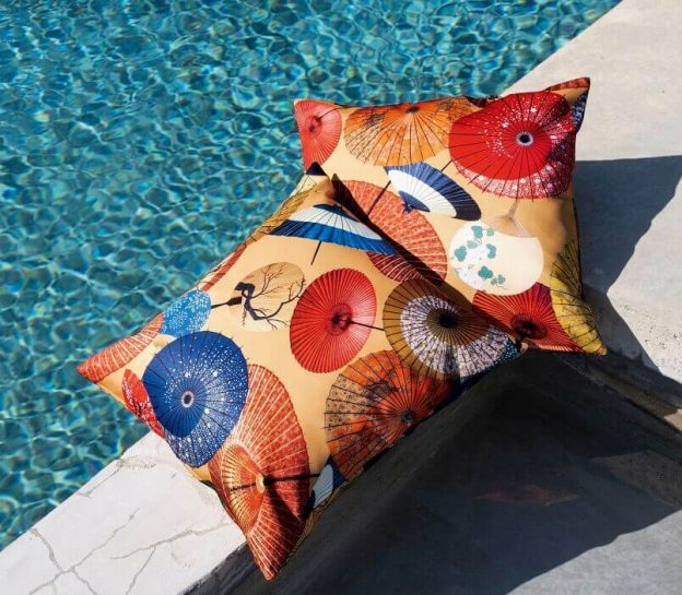 complementary colors blue and orange,complementary color scheme design ideas,decorative cushions,outdoor decor ideas,home decor,