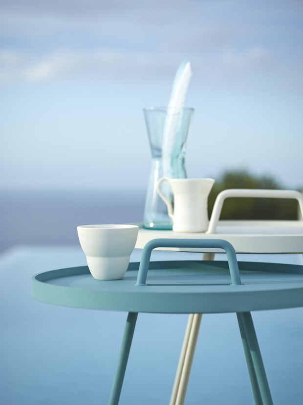 on-the-move_turquoise_white_resize.jpg